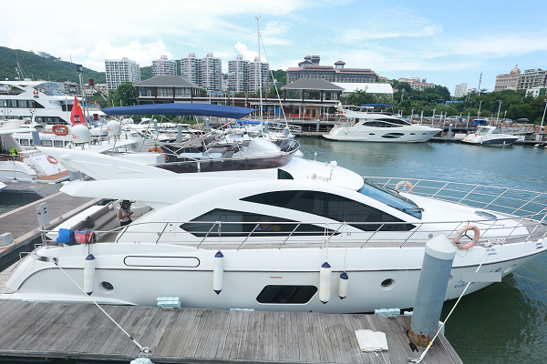 Sunbird太陽鳥63英尺