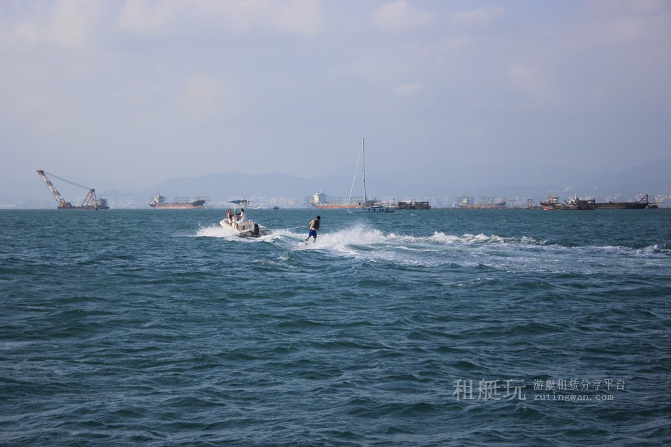 租艇玩 冒險(xiǎn)王系列——海上競(jìng)速