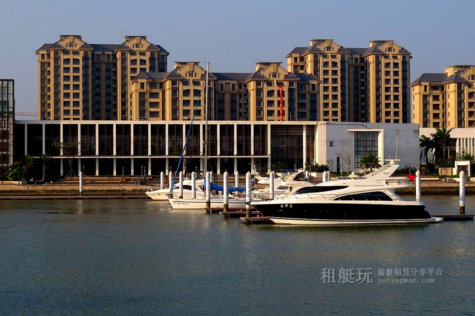 海南?？谛虏簫u國際游艇會