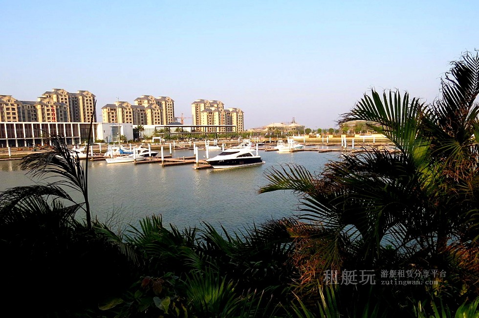 海南?？谛虏簫u國際游艇會