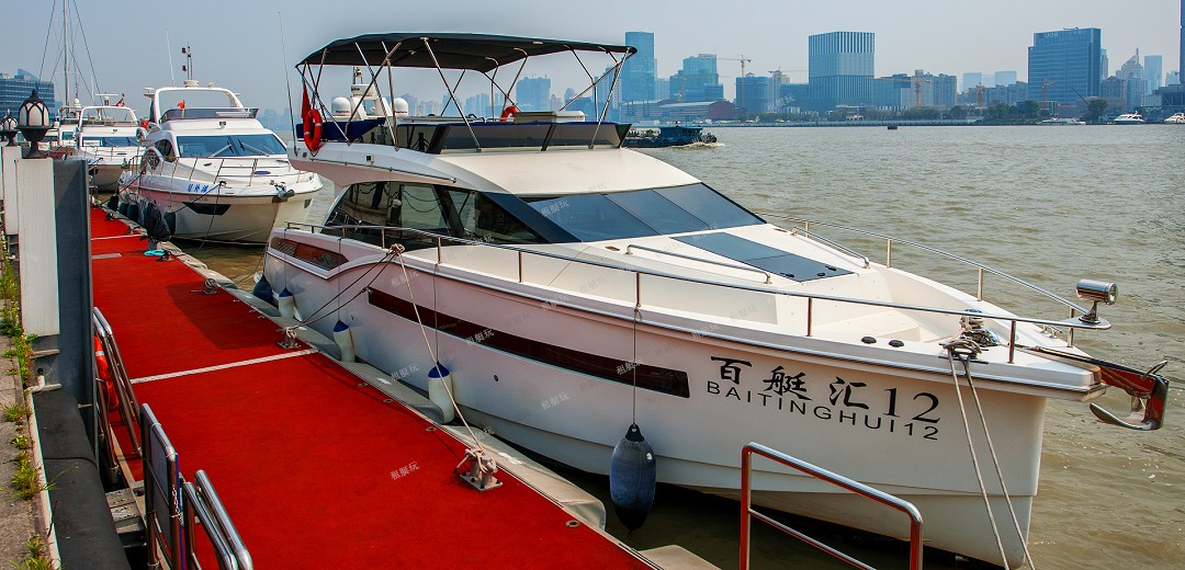 臺(tái)灣AVA 49豪華游艇 12