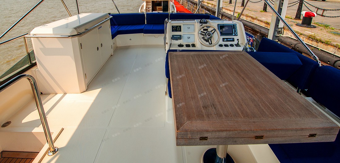 臺(tái)灣AVA 49豪華游艇 12