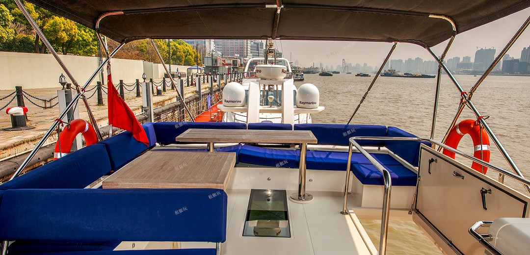 臺(tái)灣AVA 49豪華游艇 12