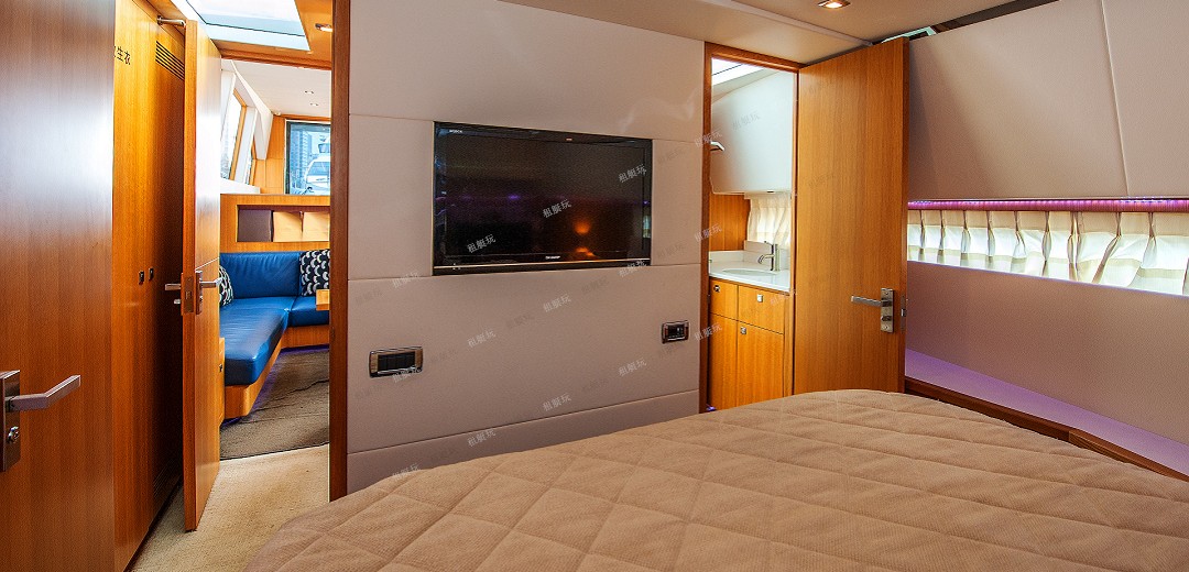 臺(tái)灣AVA 49豪華游艇 12