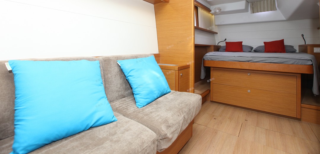 法國(guó)藍(lán)高 Lagoon450