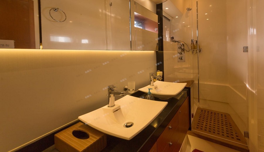 法國進(jìn)口60尺豪華游艇